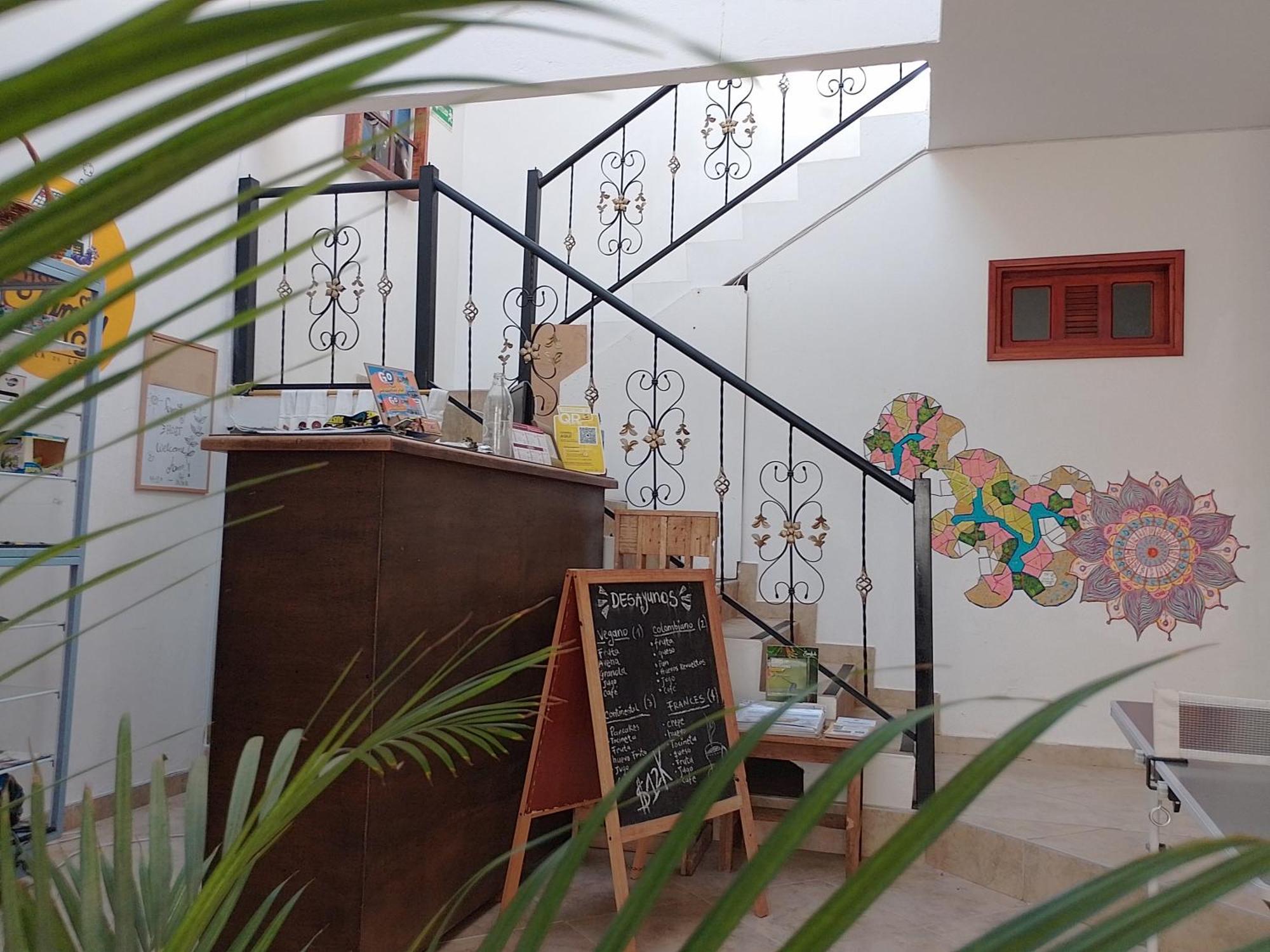 Family Host Hostel Вилья-де-Лейва Экстерьер фото